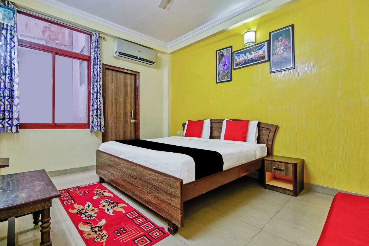 Capital O 41962 Hotel Mandakini Continental Lucknow Luaran gambar