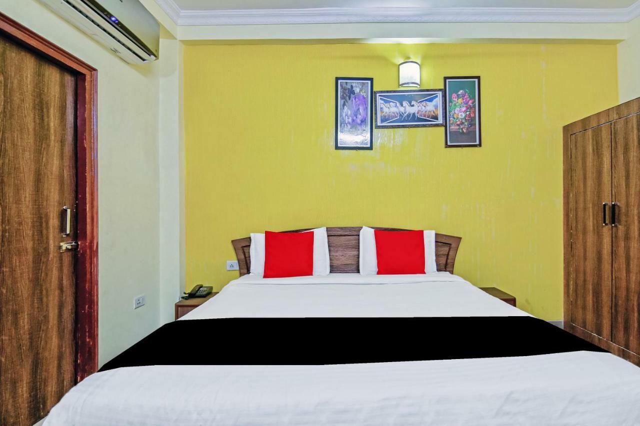 Capital O 41962 Hotel Mandakini Continental Lucknow Luaran gambar