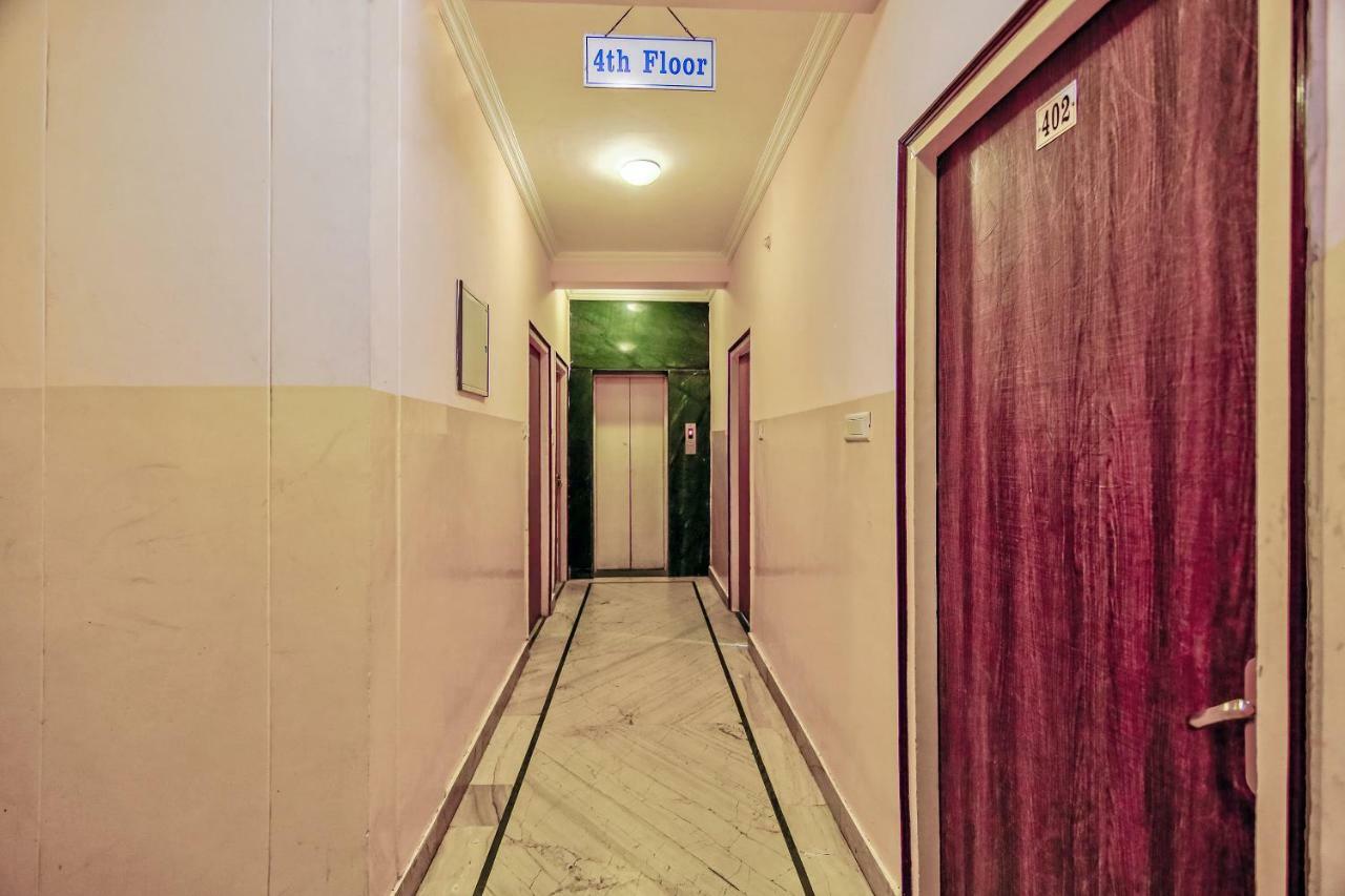 Capital O 41962 Hotel Mandakini Continental Lucknow Luaran gambar